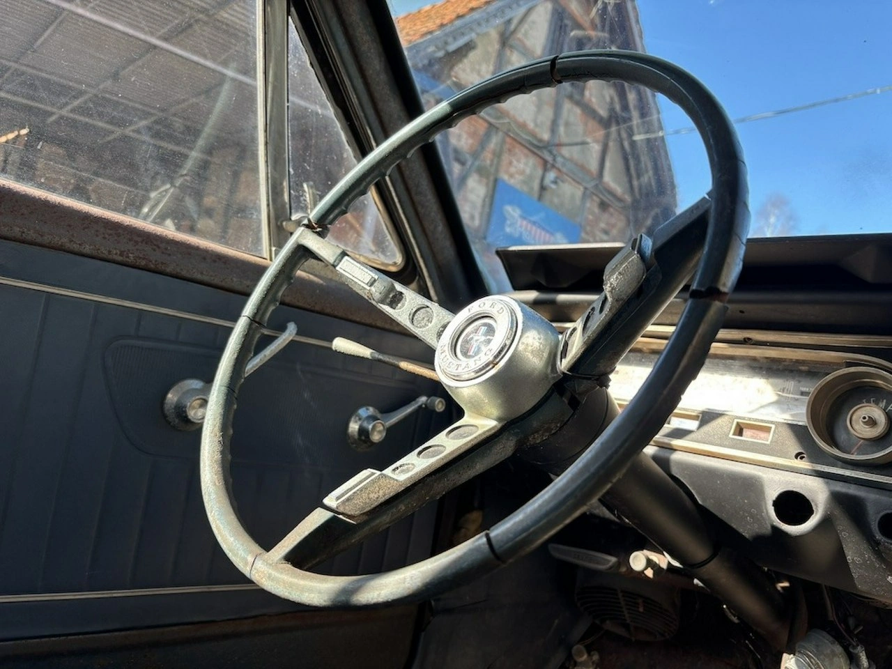 Ford Mustang - Zdjęcie 16