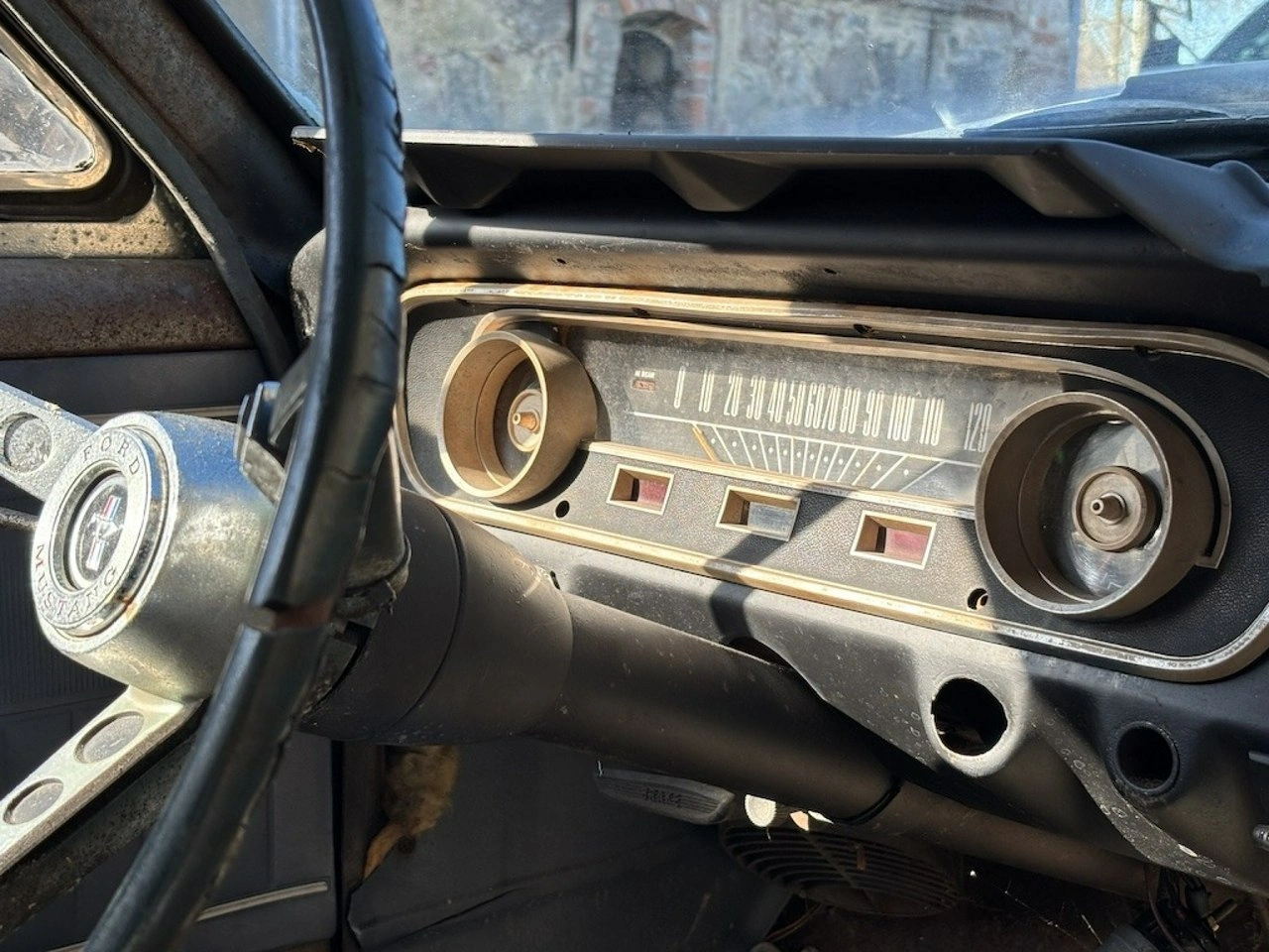 Ford Mustang - Zdjęcie 17