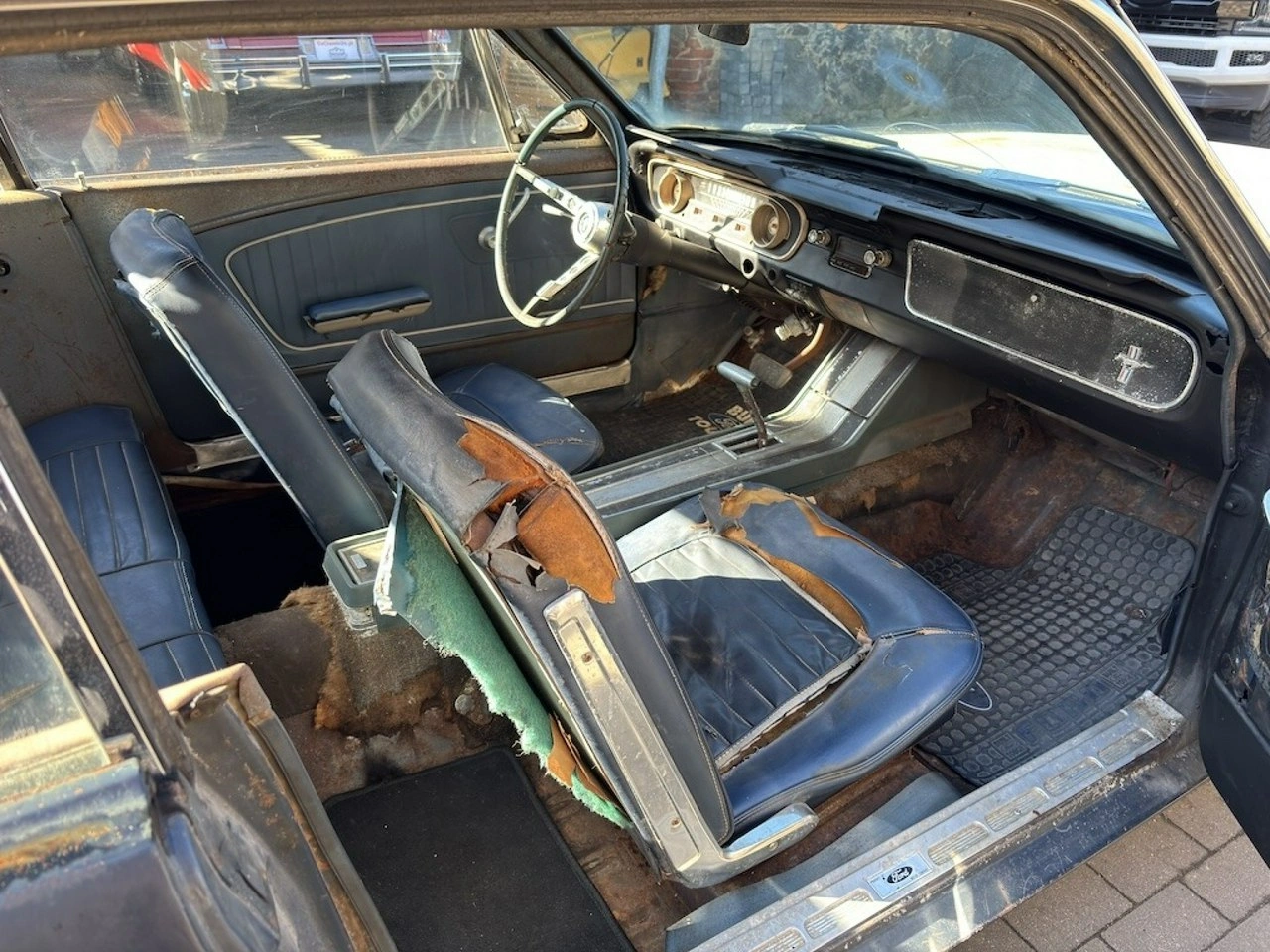 Ford Mustang - Zdjęcie 18