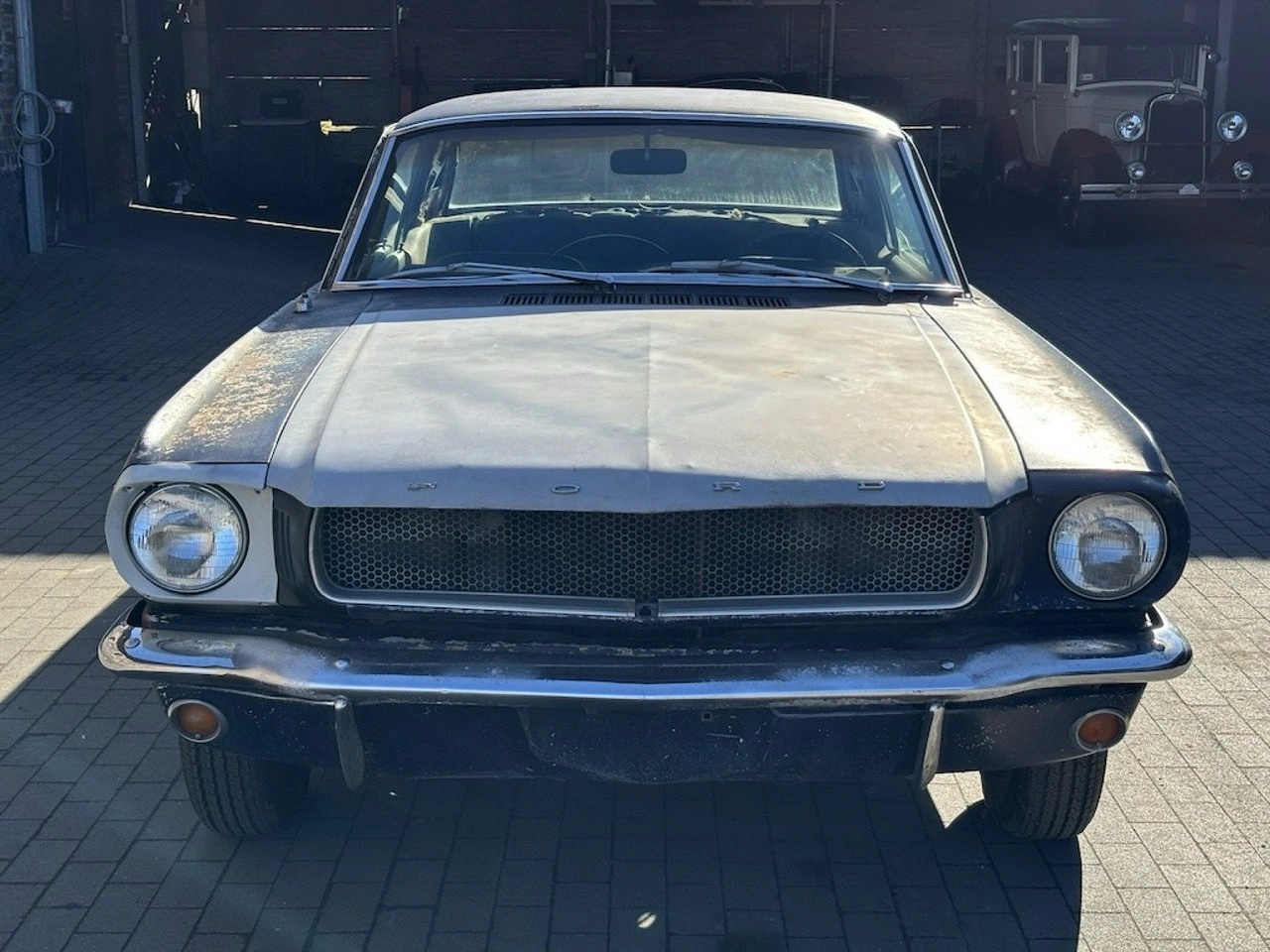 Ford Mustang - Zdjęcie 2