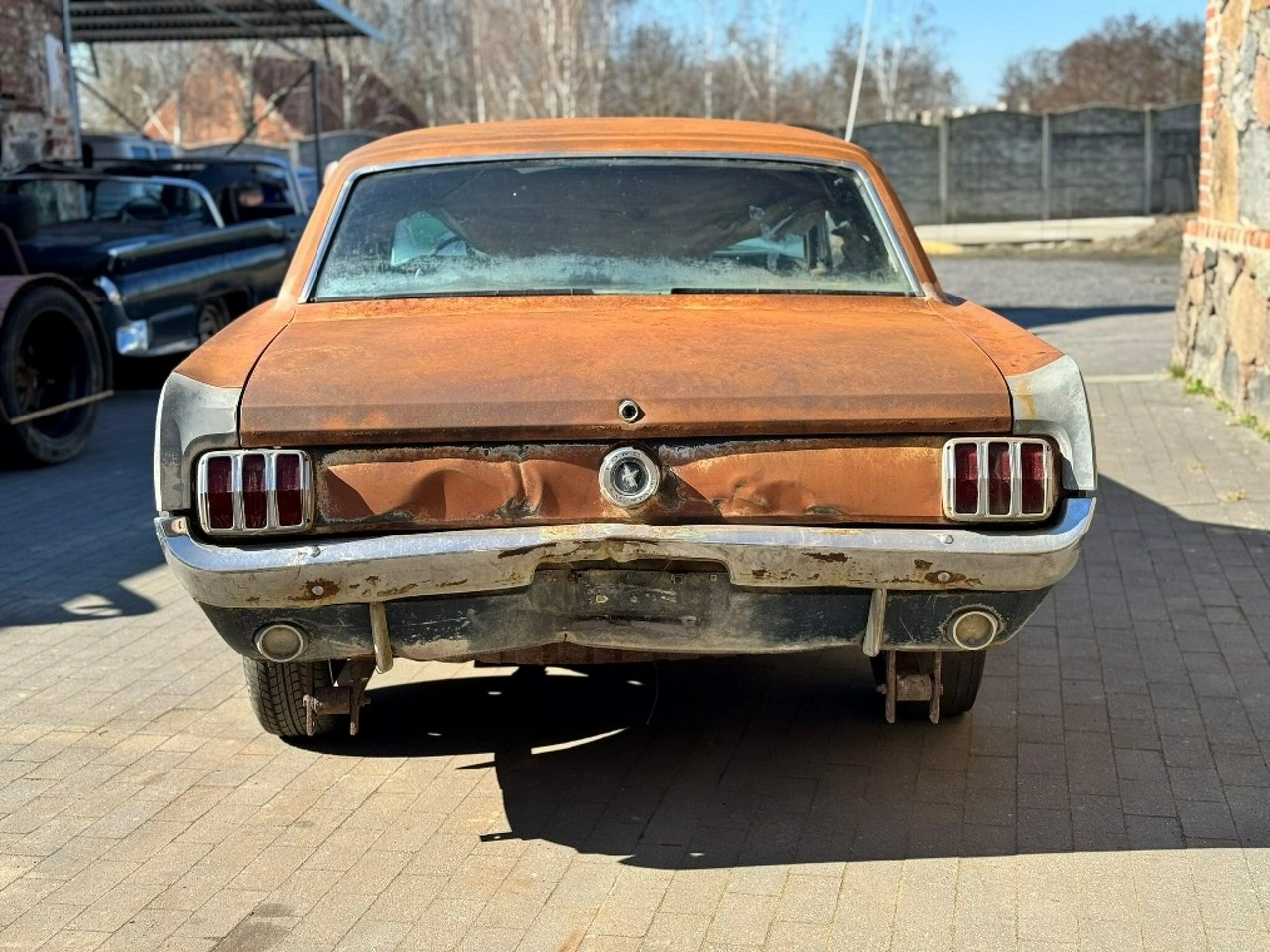 Ford Mustang - Zdjęcie 35