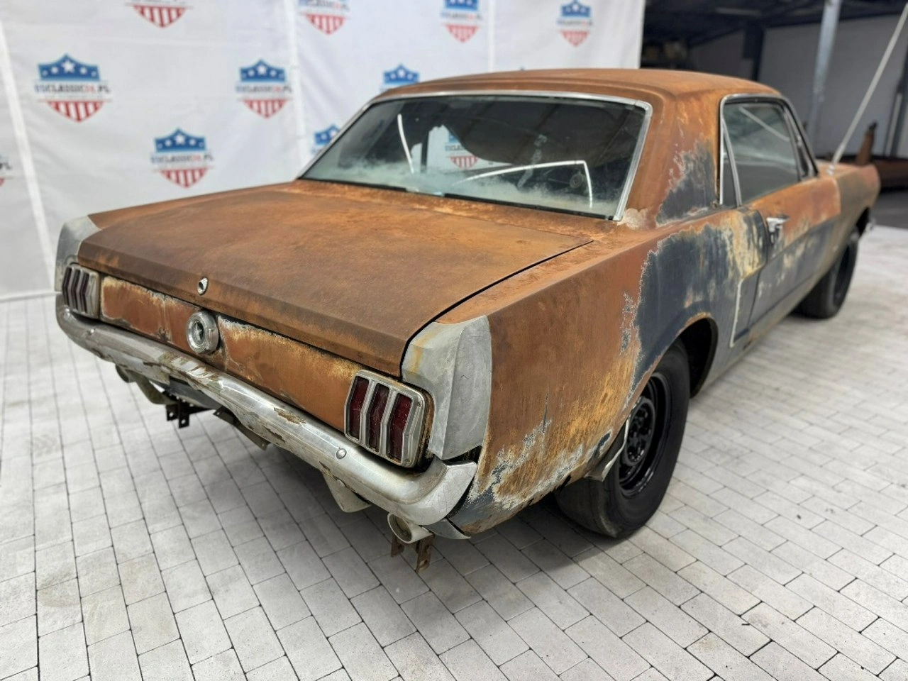 Ford Mustang - Zdjęcie 7