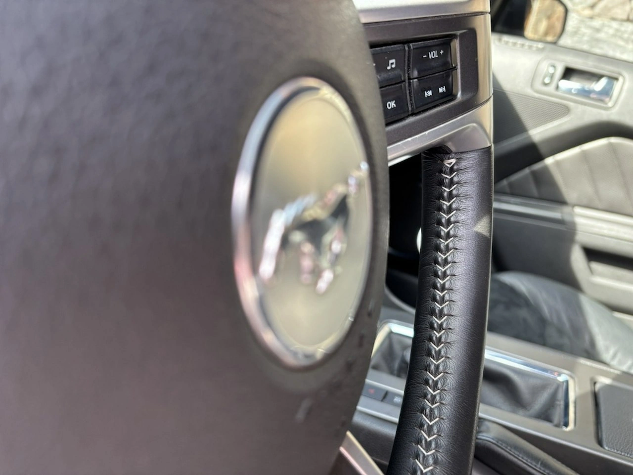 Ford Mustang - Zdjęcie 26