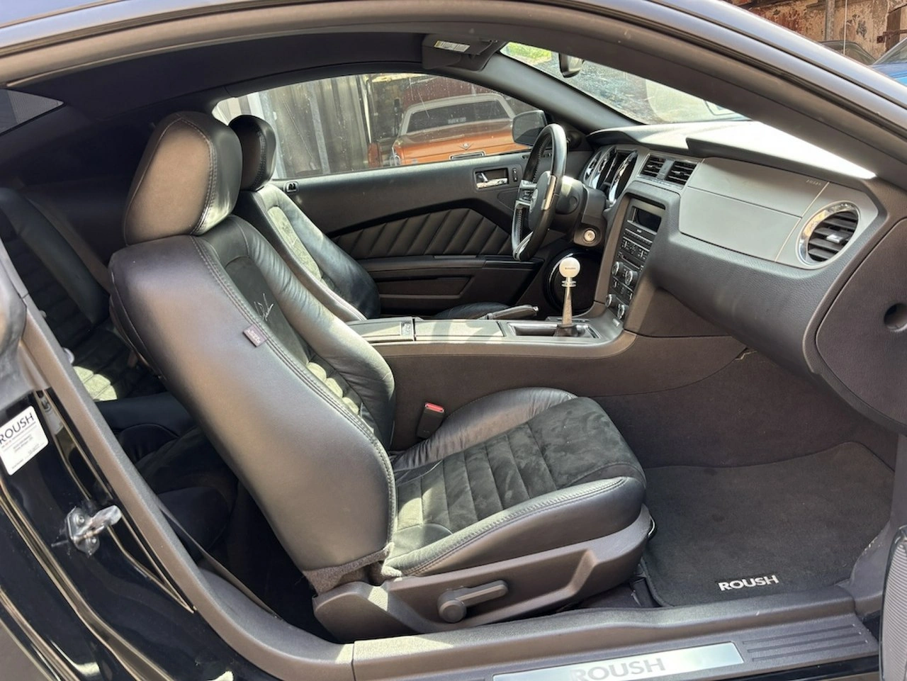 Ford Mustang - Zdjęcie 38