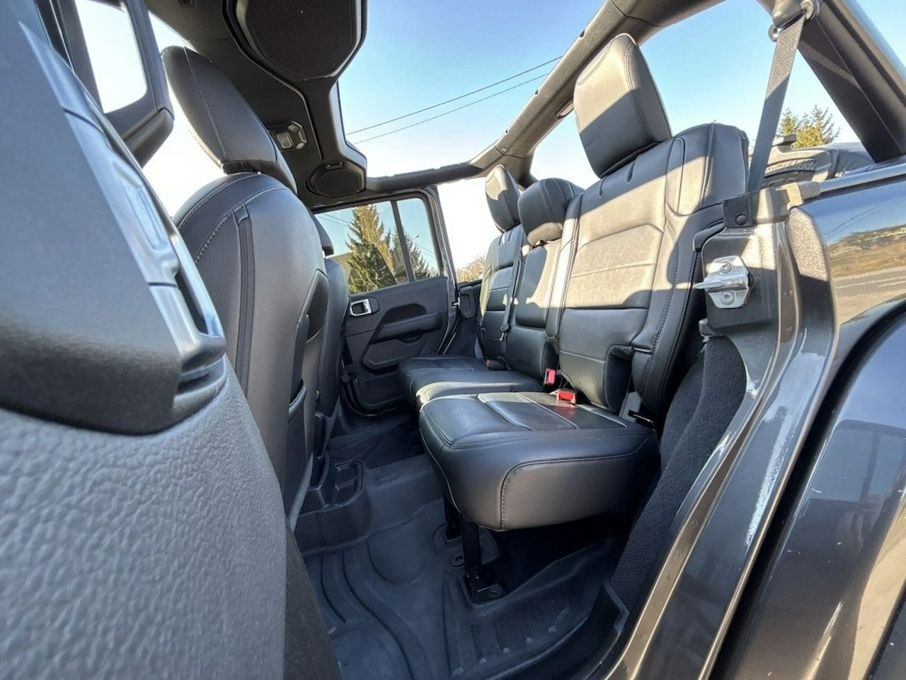 Jeep Wrangler - Zdjęcie 11