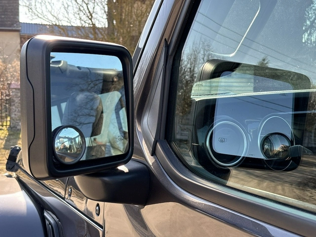 Jeep Wrangler - Zdjęcie 24