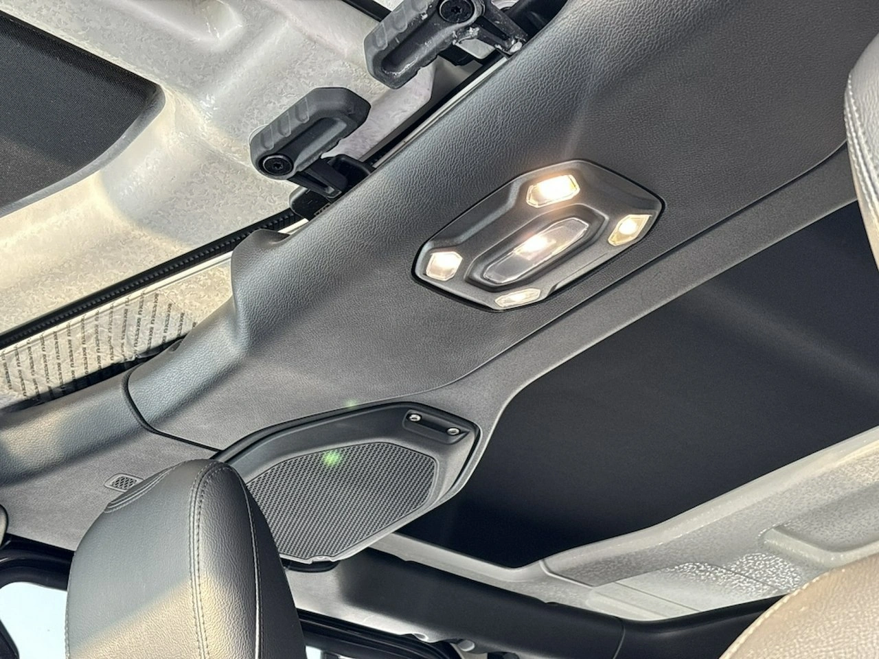 Jeep Wrangler - Zdjęcie 29