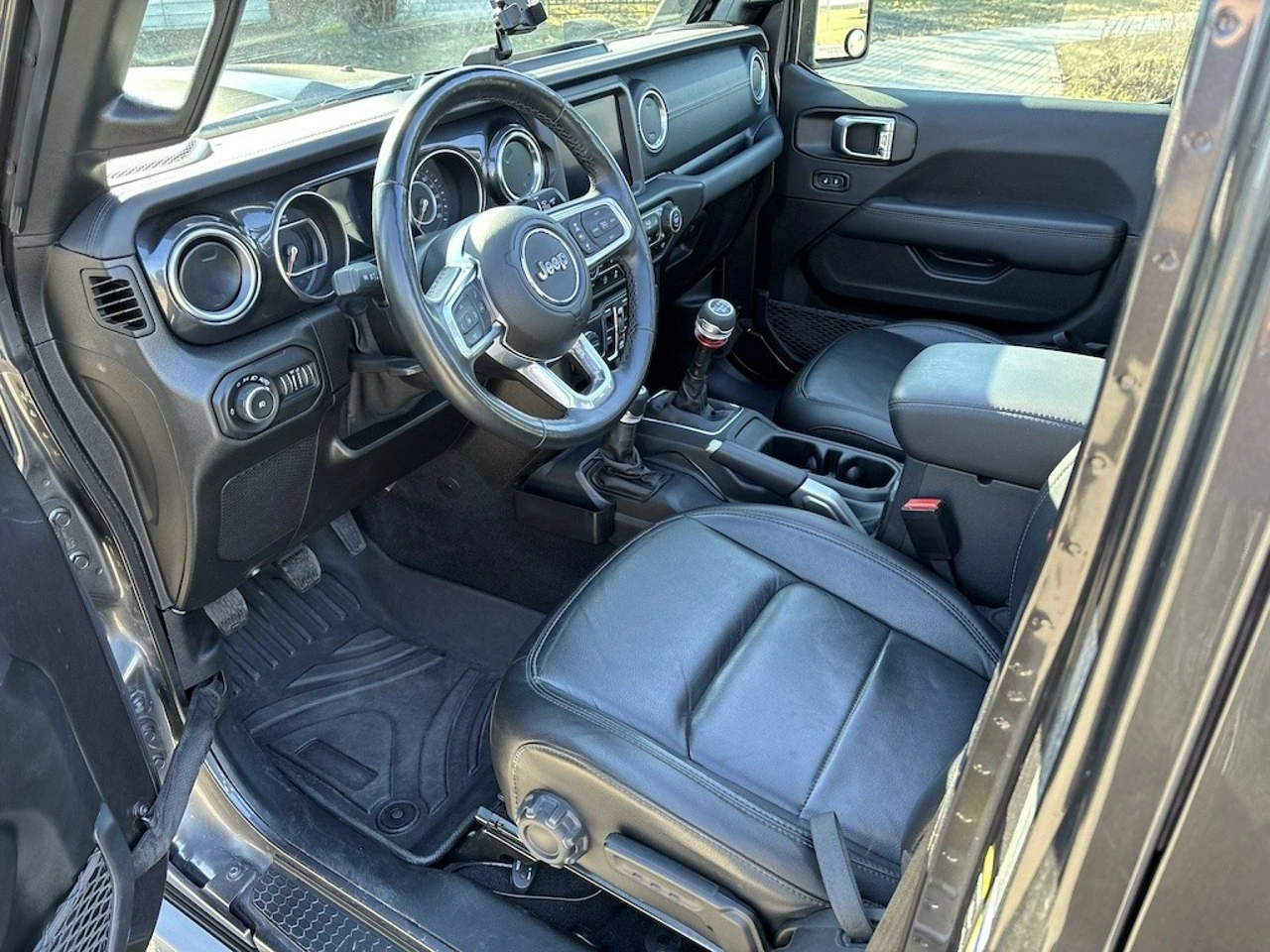 Jeep Wrangler - Zdjęcie 45