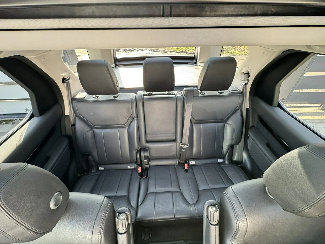 Land Rover Discovery - Zdjęcie 9