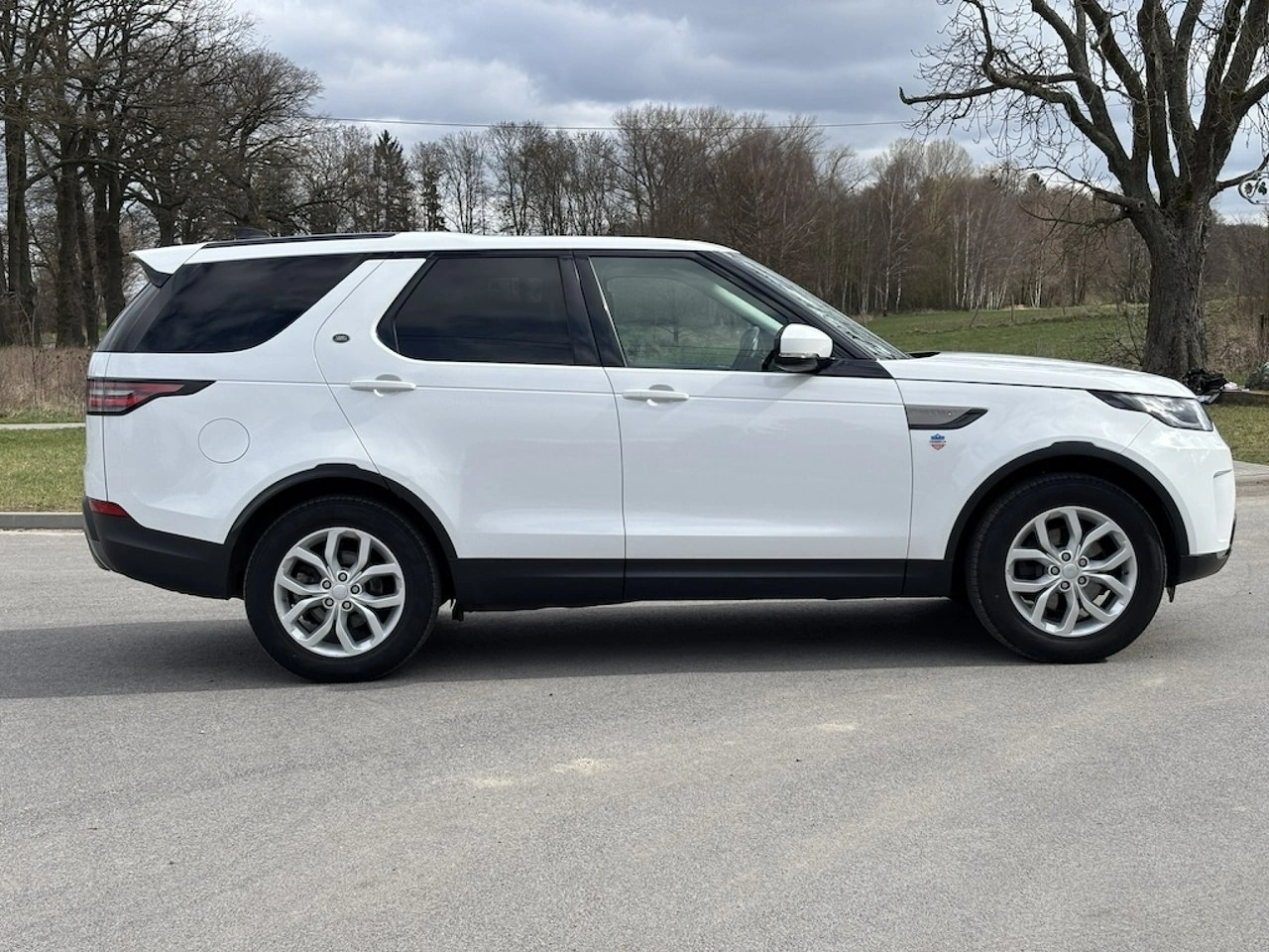 Land Rover Discovery - Zdjęcie 7