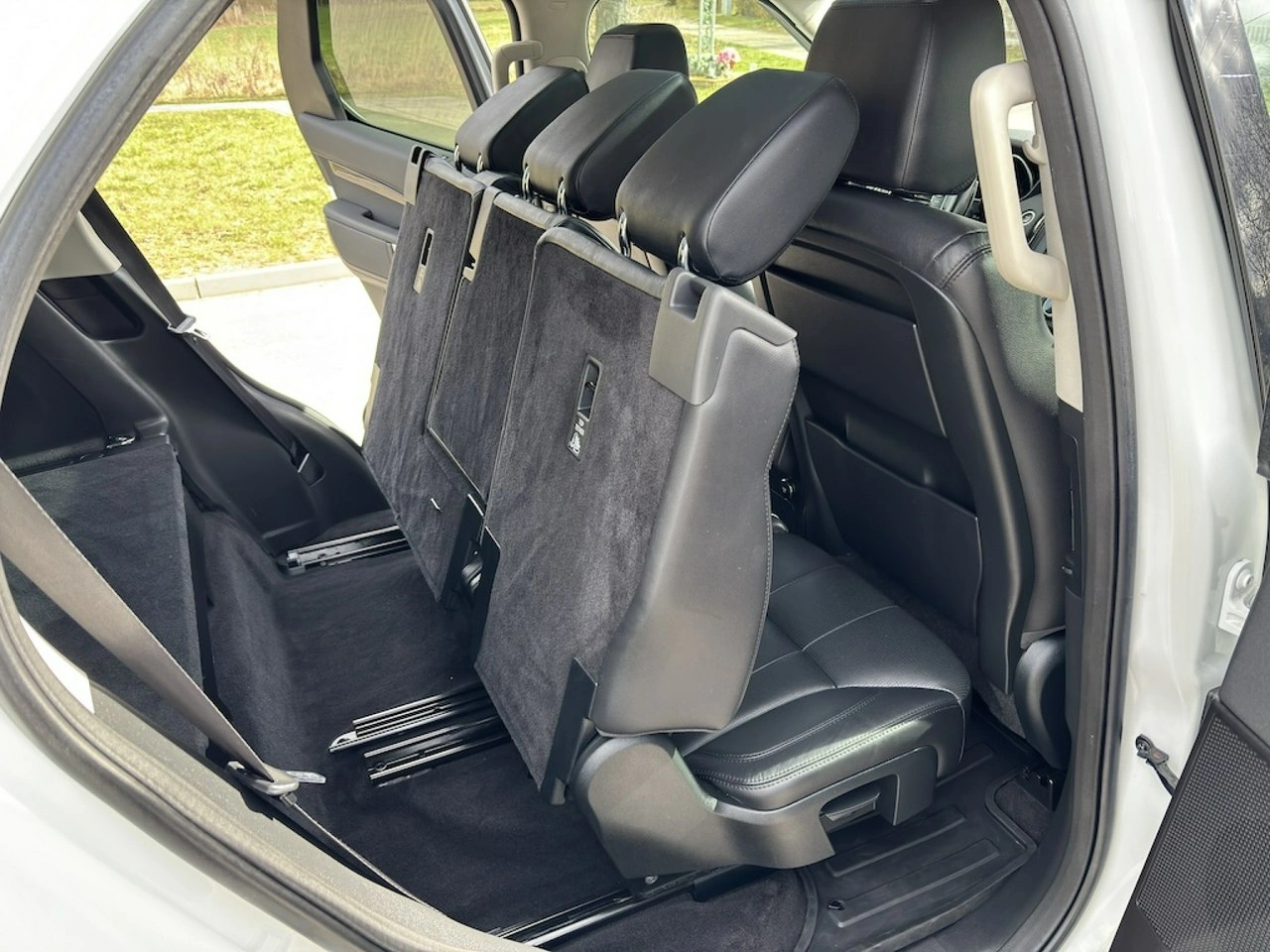 Land Rover Discovery - Zdjęcie 9