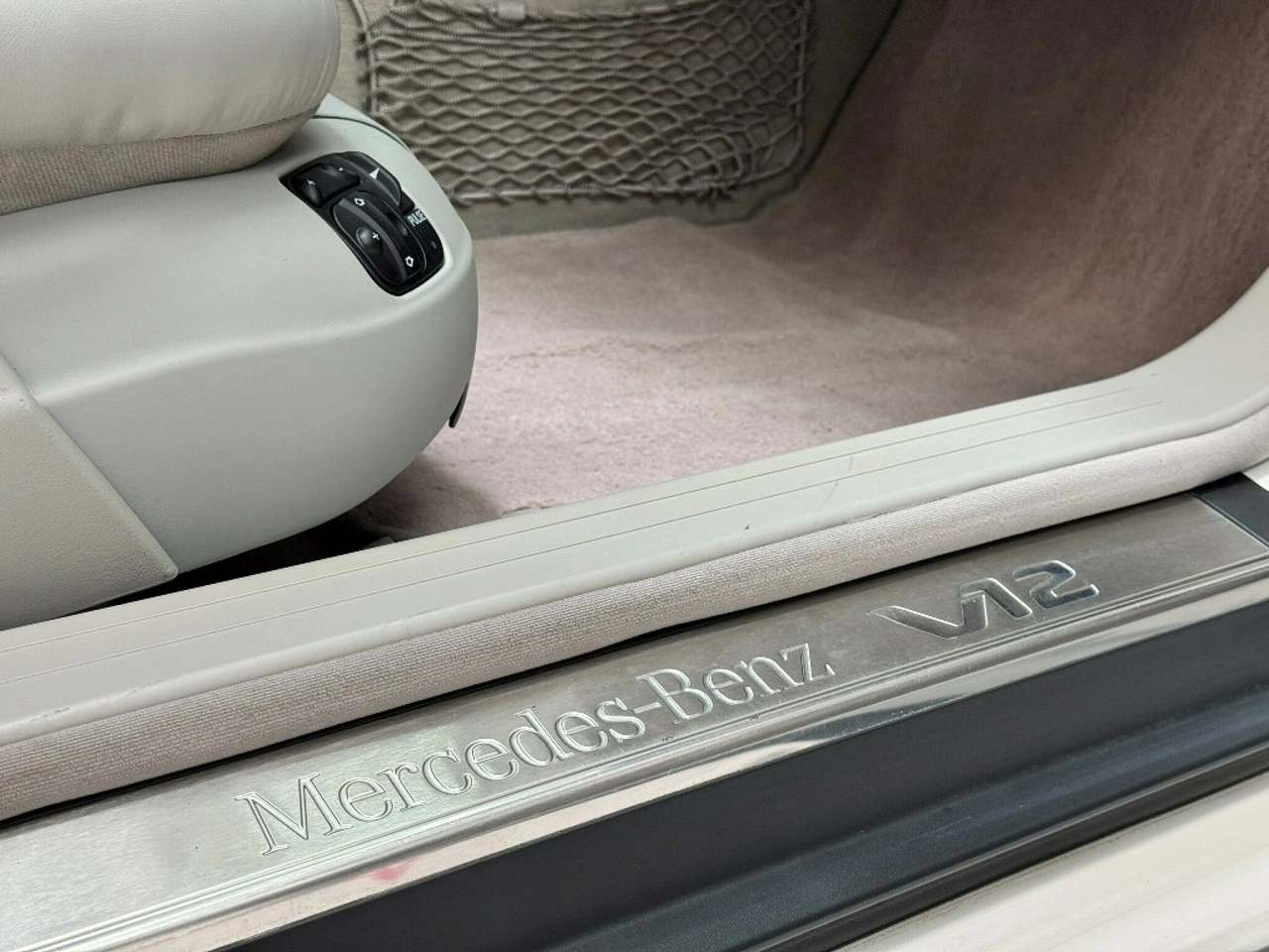 Mercedes S 600 - Zdjęcie 36