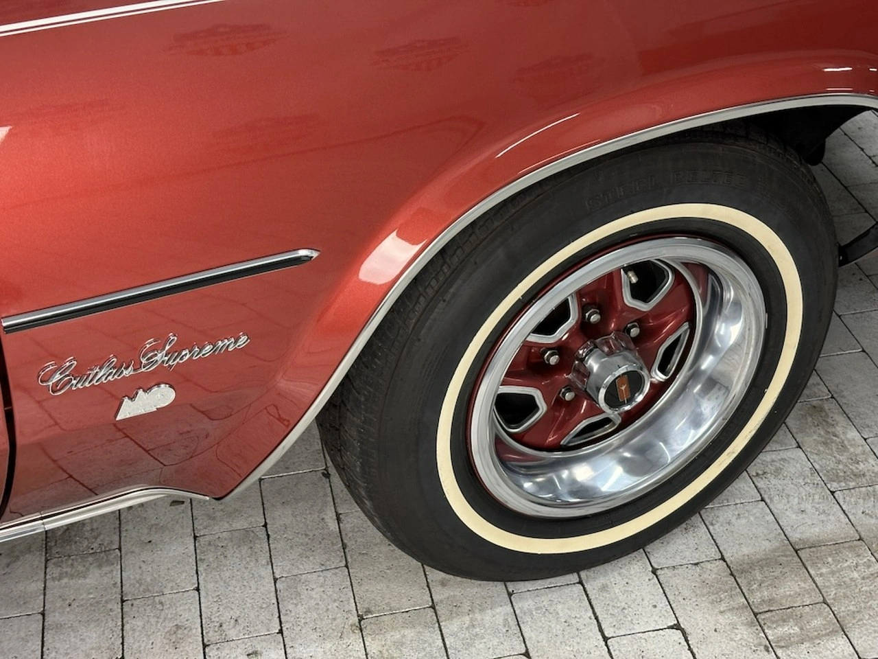 Oldsmobile Cutlass - Zdjęcie 31