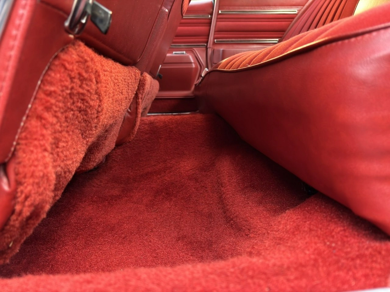 Oldsmobile Toronado - Zdjęcie 11