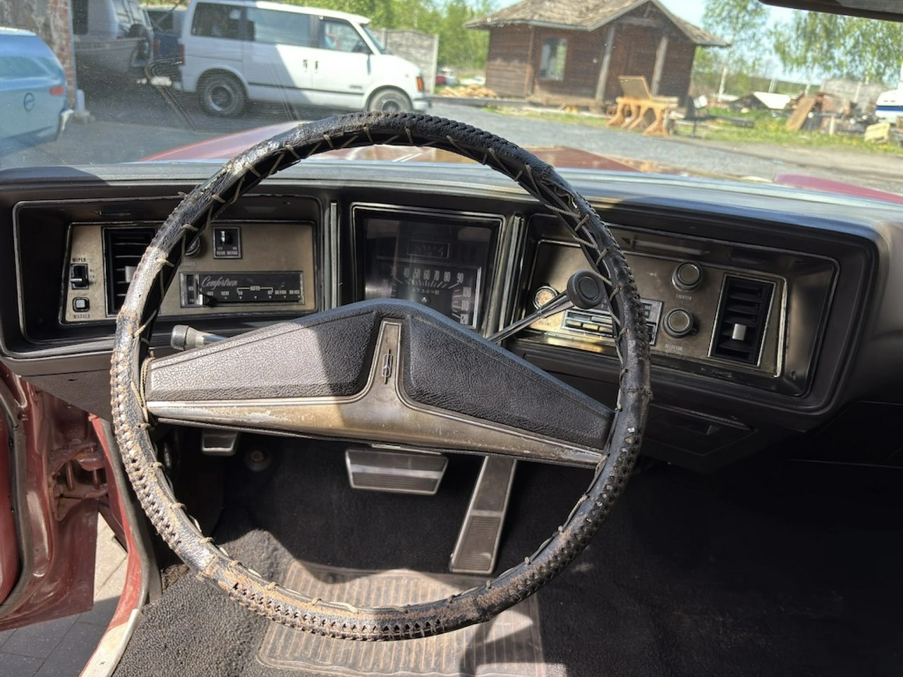 Oldsmobile Toronado - Zdjęcie 18