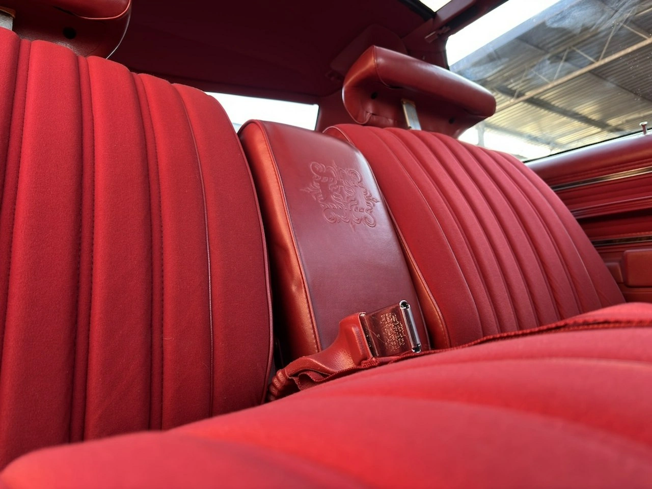 Oldsmobile Toronado - Zdjęcie 17