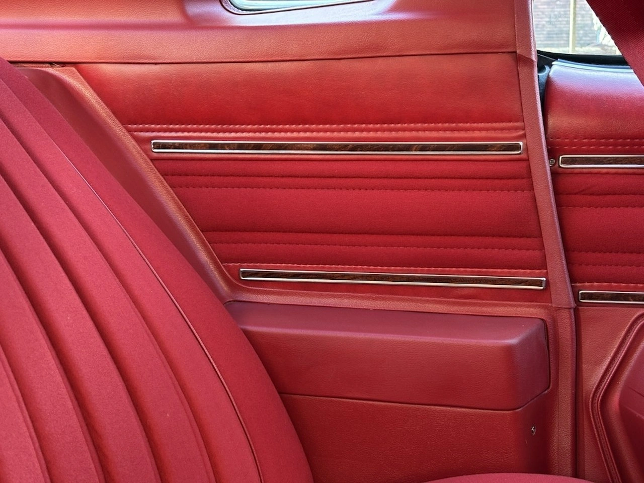 Oldsmobile Toronado - Zdjęcie 22