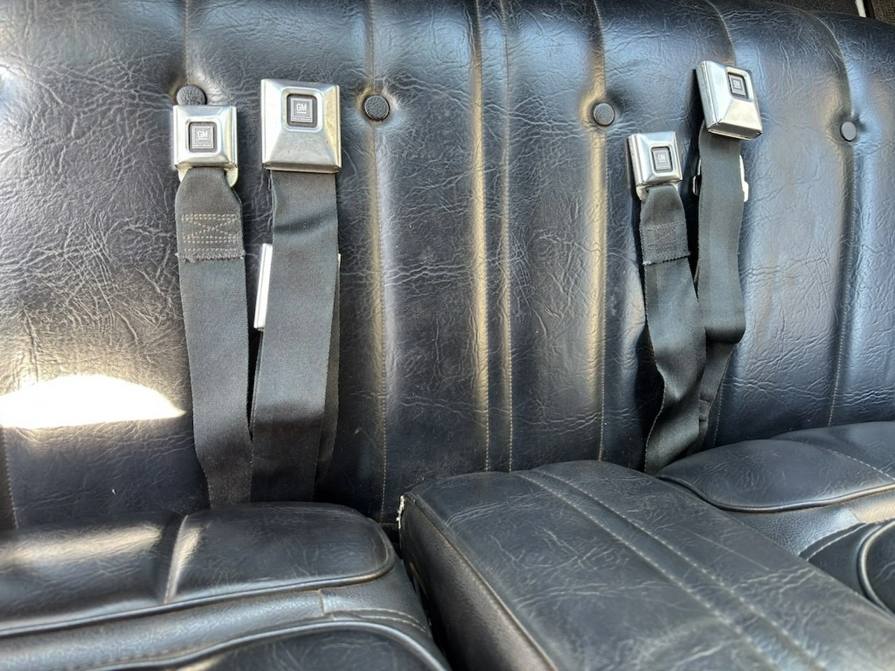 Oldsmobile Toronado - Zdjęcie 24