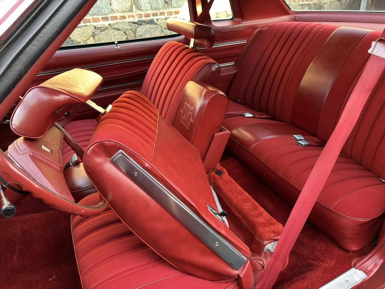 Oldsmobile Toronado - Zdjęcie 29