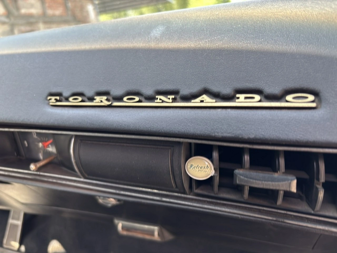 Oldsmobile Toronado - Zdjęcie 33