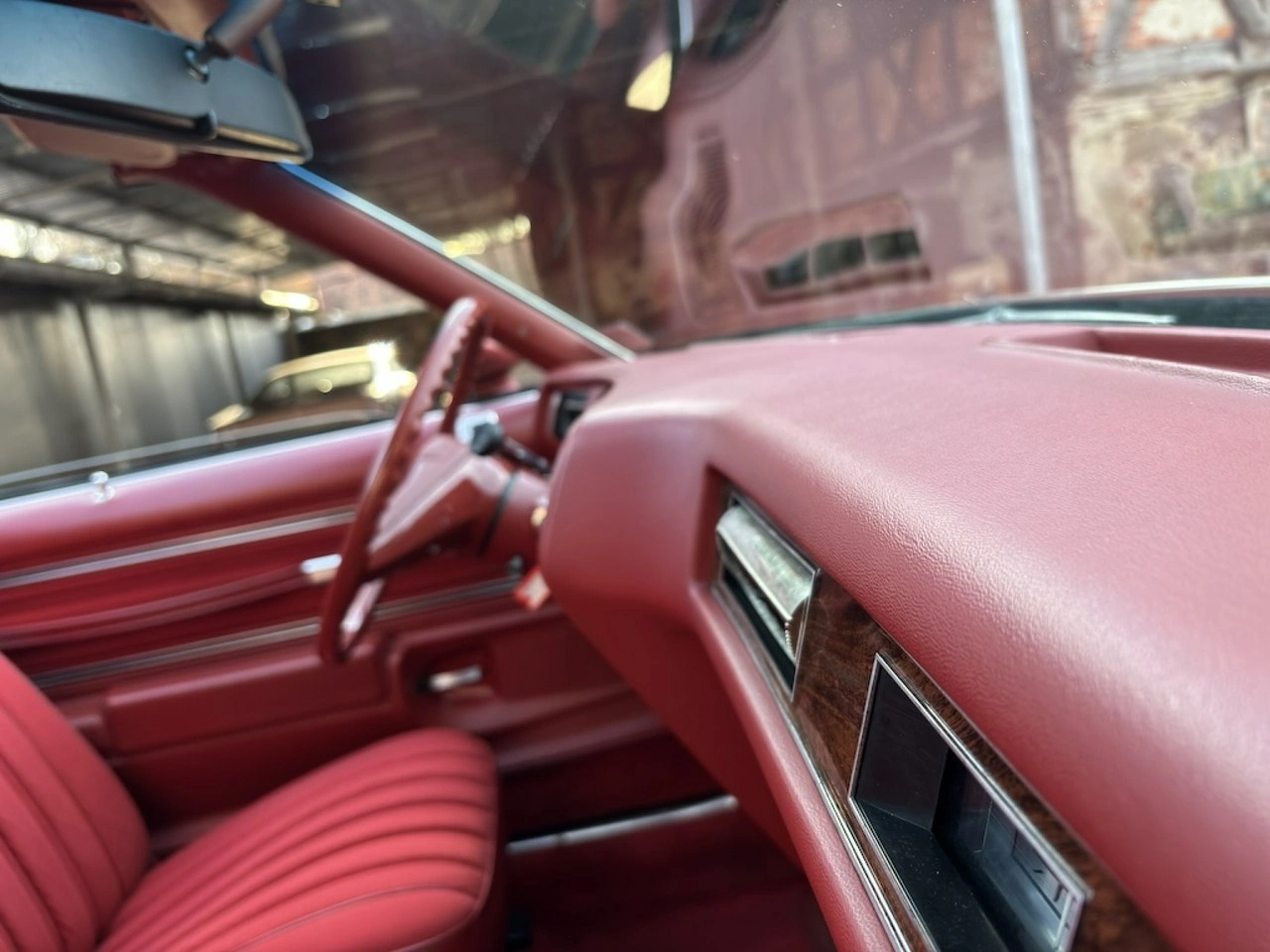 Oldsmobile Toronado - Zdjęcie 42