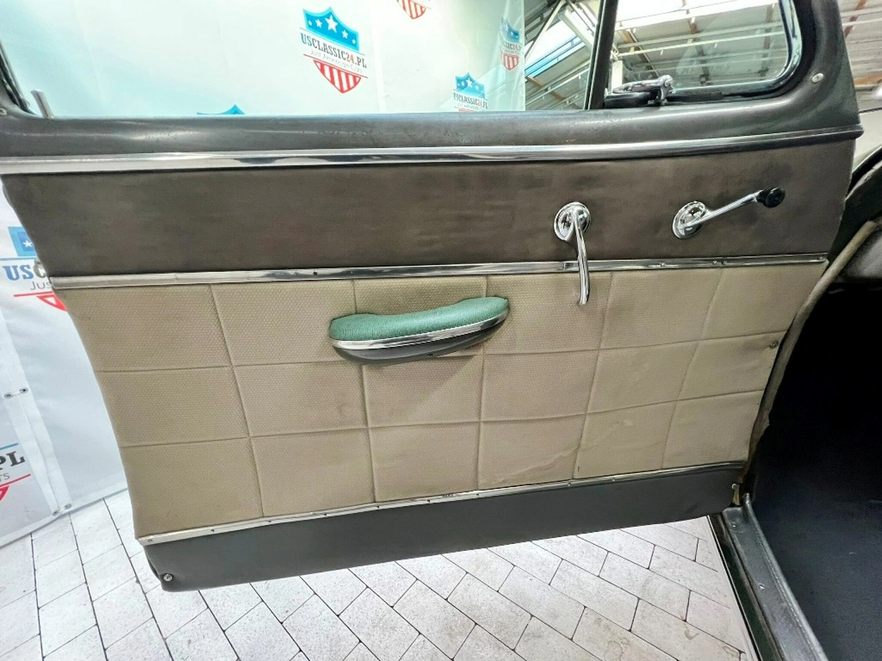 Pontiac Chieftain - Zdjęcie 39