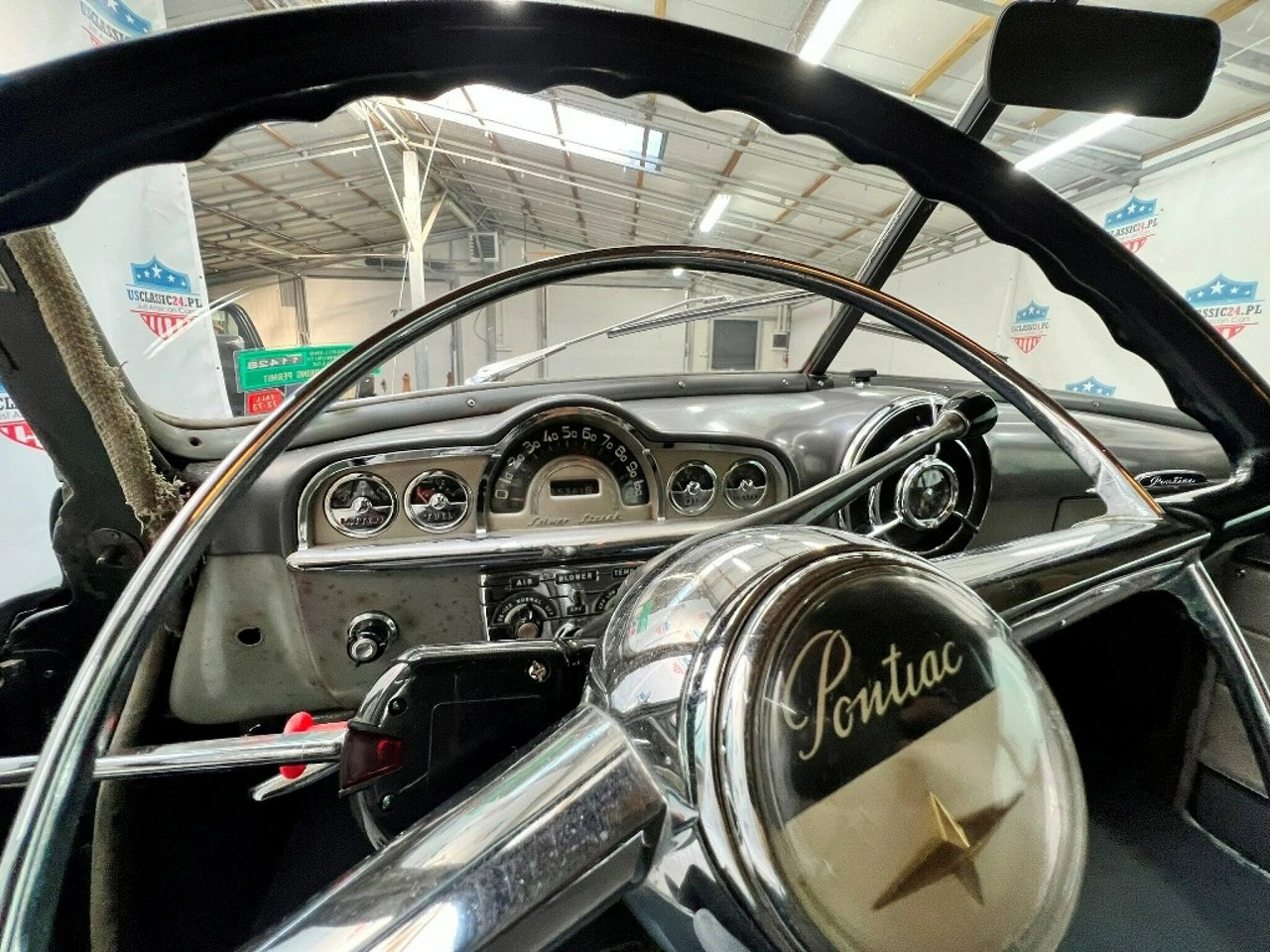 Pontiac Chieftain - Zdjęcie 40