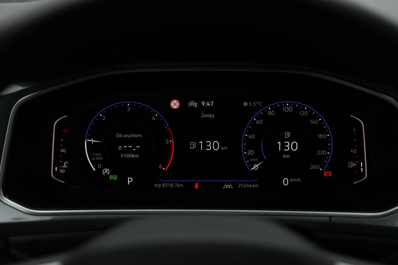 Volkswagen T-Roc - Zdjęcie 14