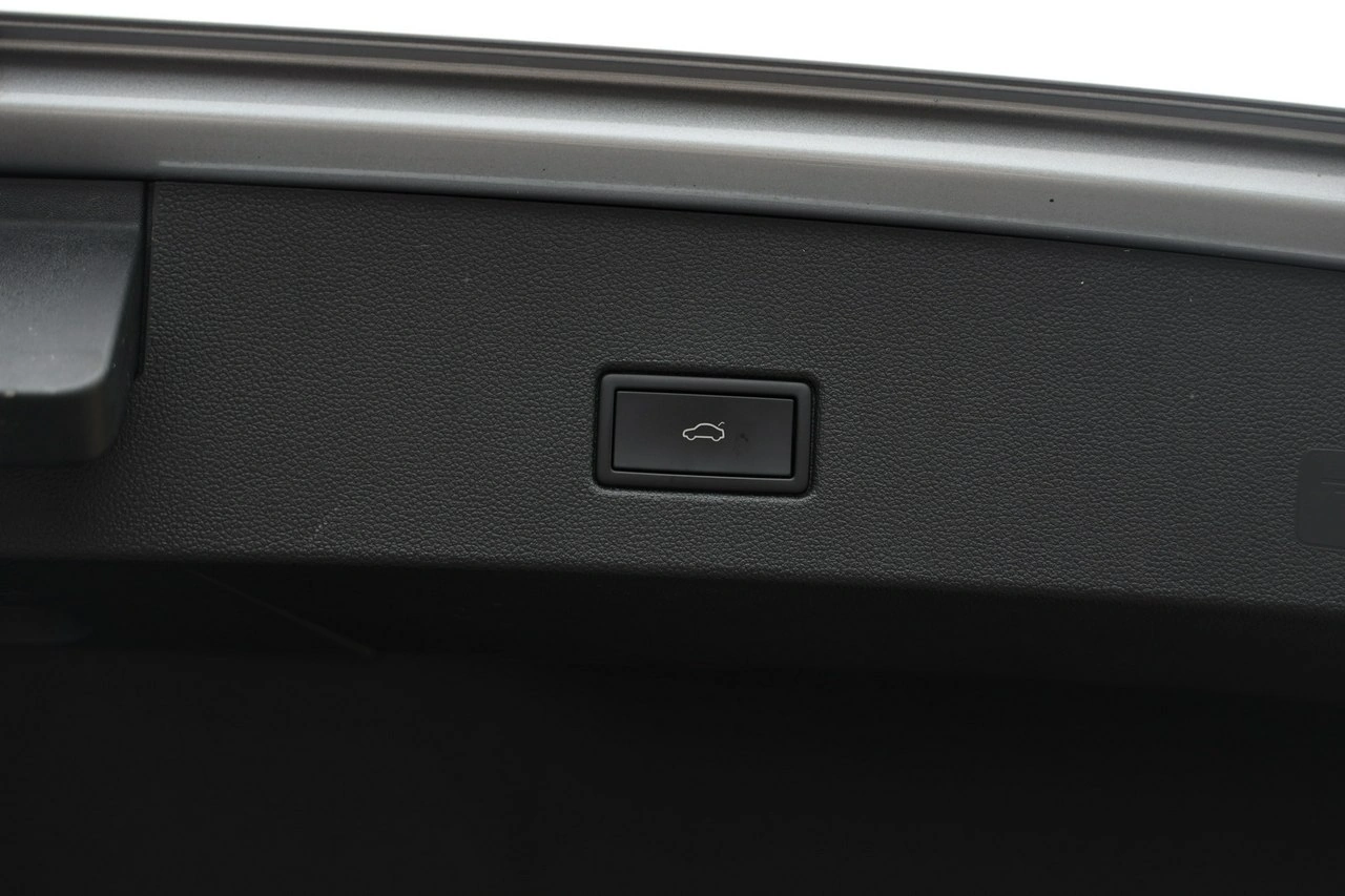 Volkswagen T-Roc - Zdjęcie 35