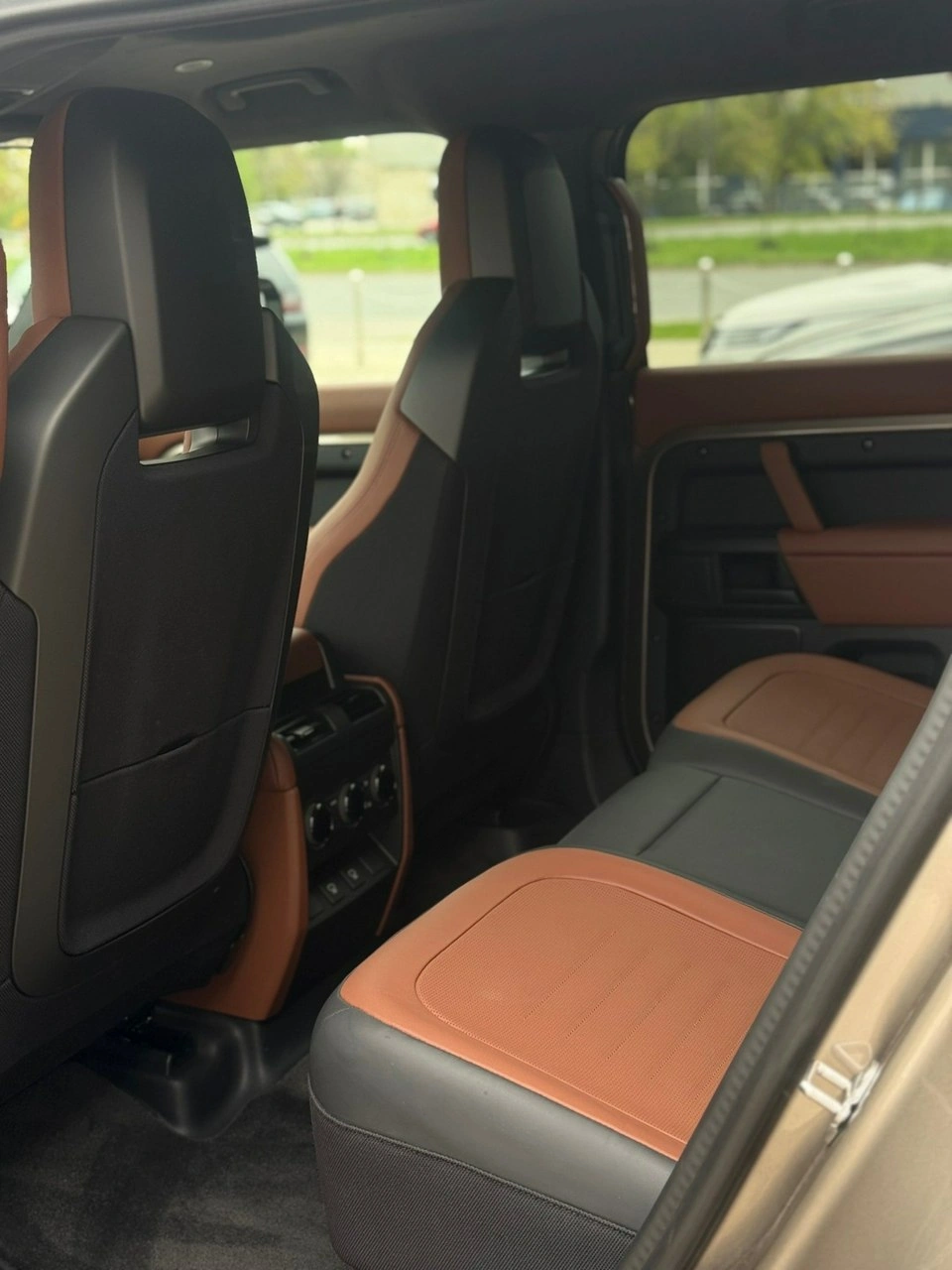 Land Rover Defender - Zdjęcie 21