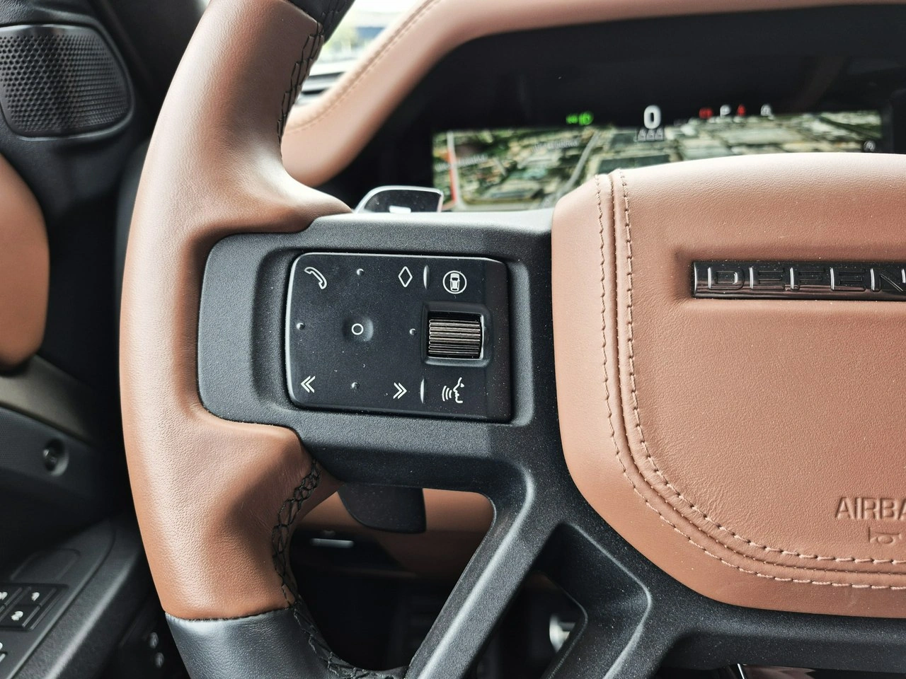 Land Rover Defender - Zdjęcie 29