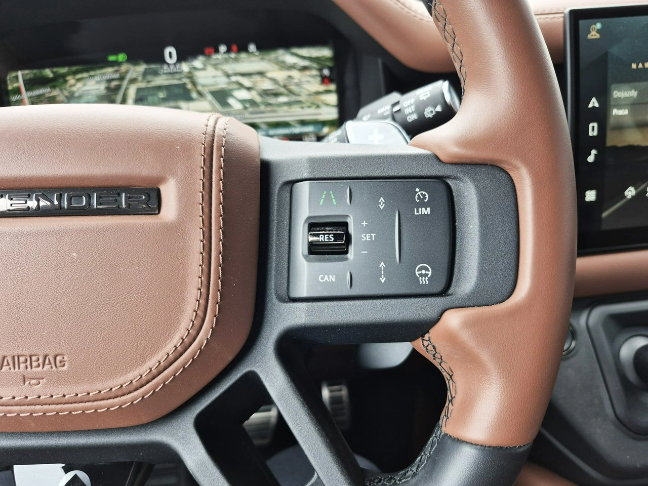 Land Rover Defender - Zdjęcie 30