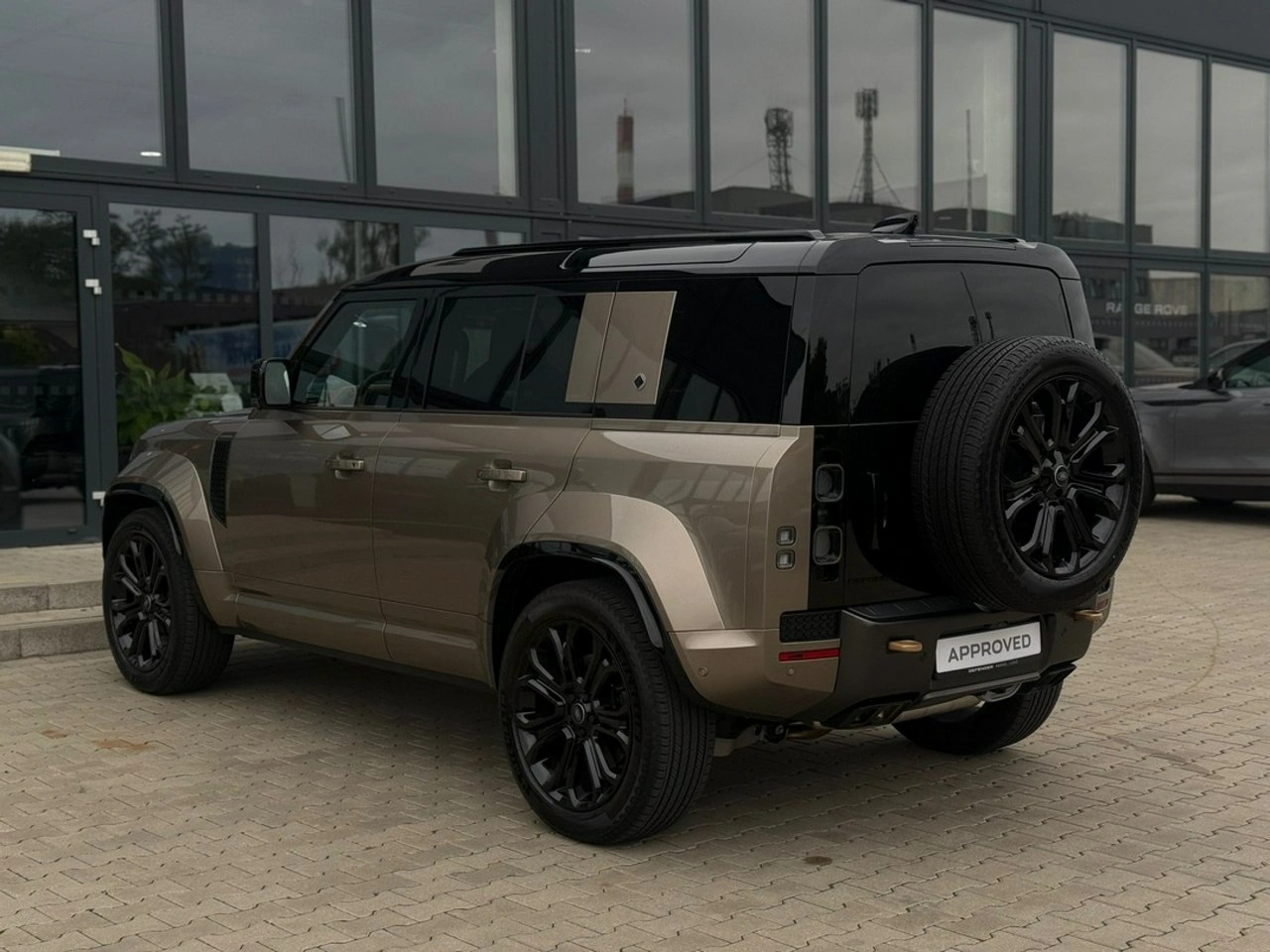 Land Rover Defender - Zdjęcie 5