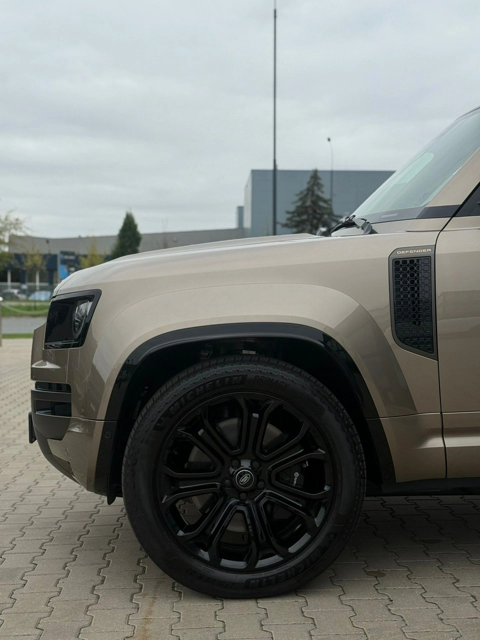 Land Rover Defender - Zdjęcie 7