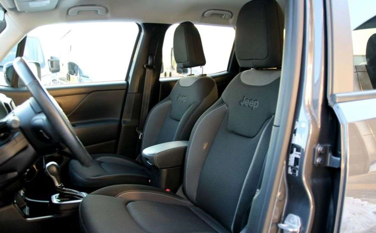 Jeep Renegade - Zdjęcie 14