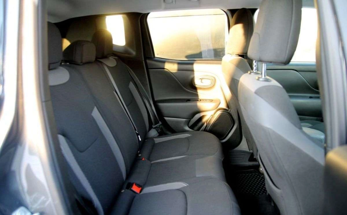 Jeep Renegade - Zdjęcie 16