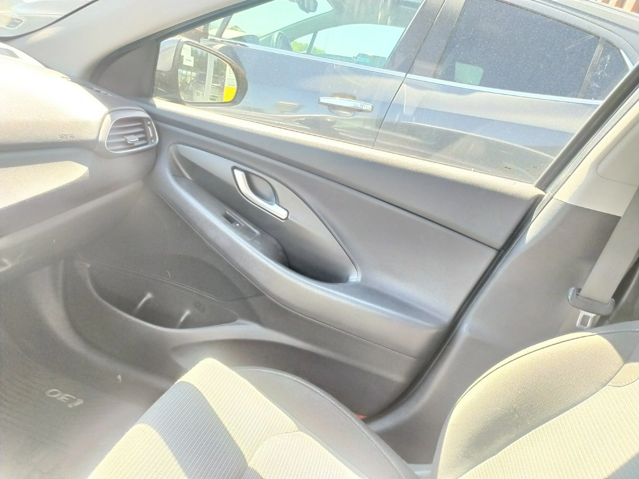 Hyundai i30 - Zdjęcie 10