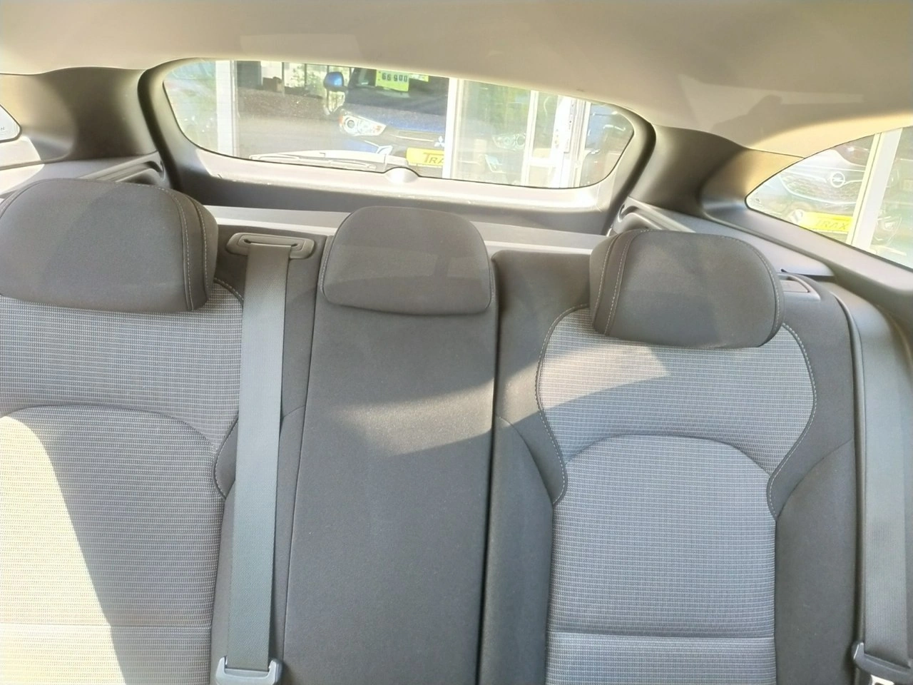 Hyundai i30 - Zdjęcie 11