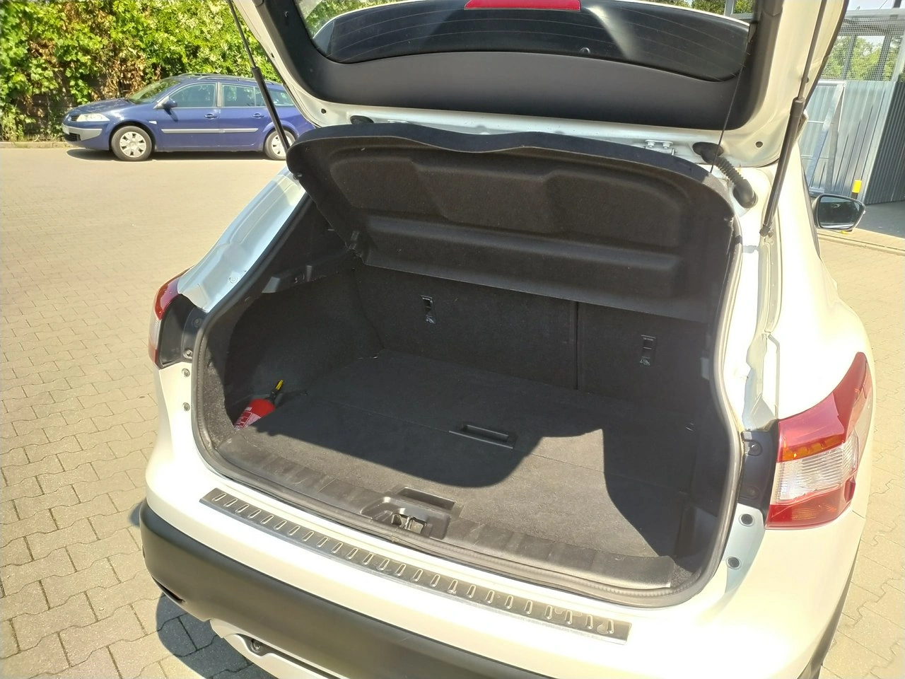 Nissan Qashqai - Zdjęcie 23