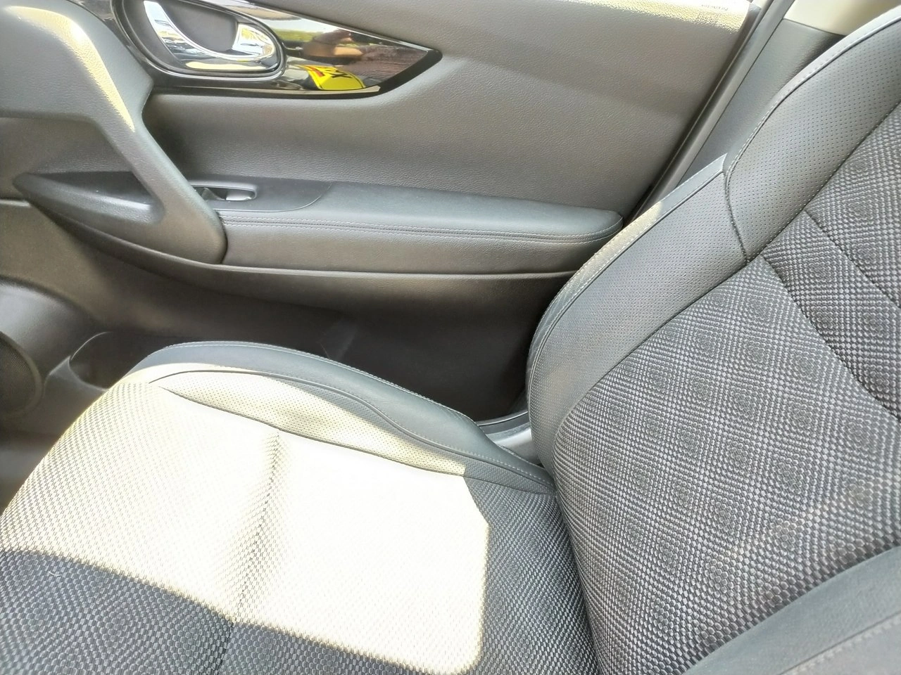 Nissan Qashqai - Zdjęcie 13