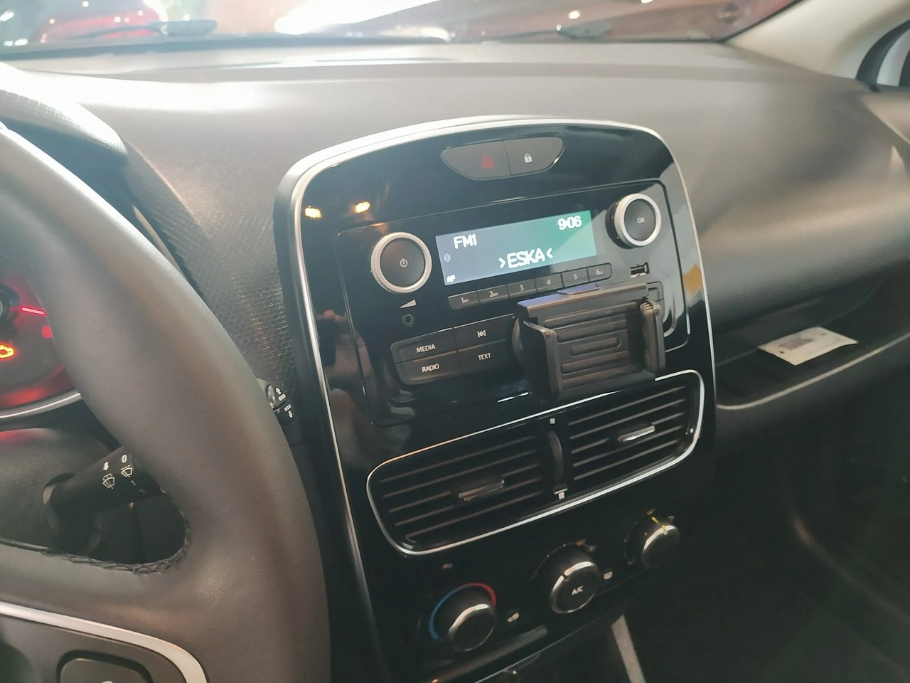 Renault Clio - Zdjęcie 4