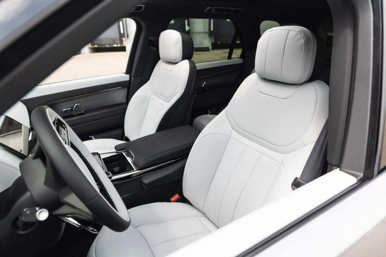 Land Rover Range Rover Sport - Zdjęcie 17