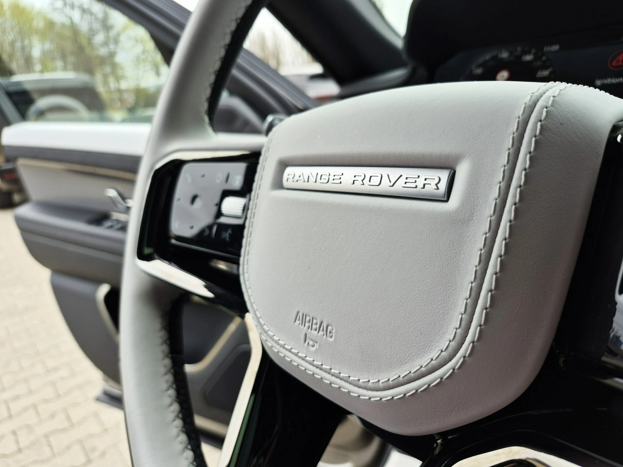Land Rover Range Rover Sport - Zdjęcie 36