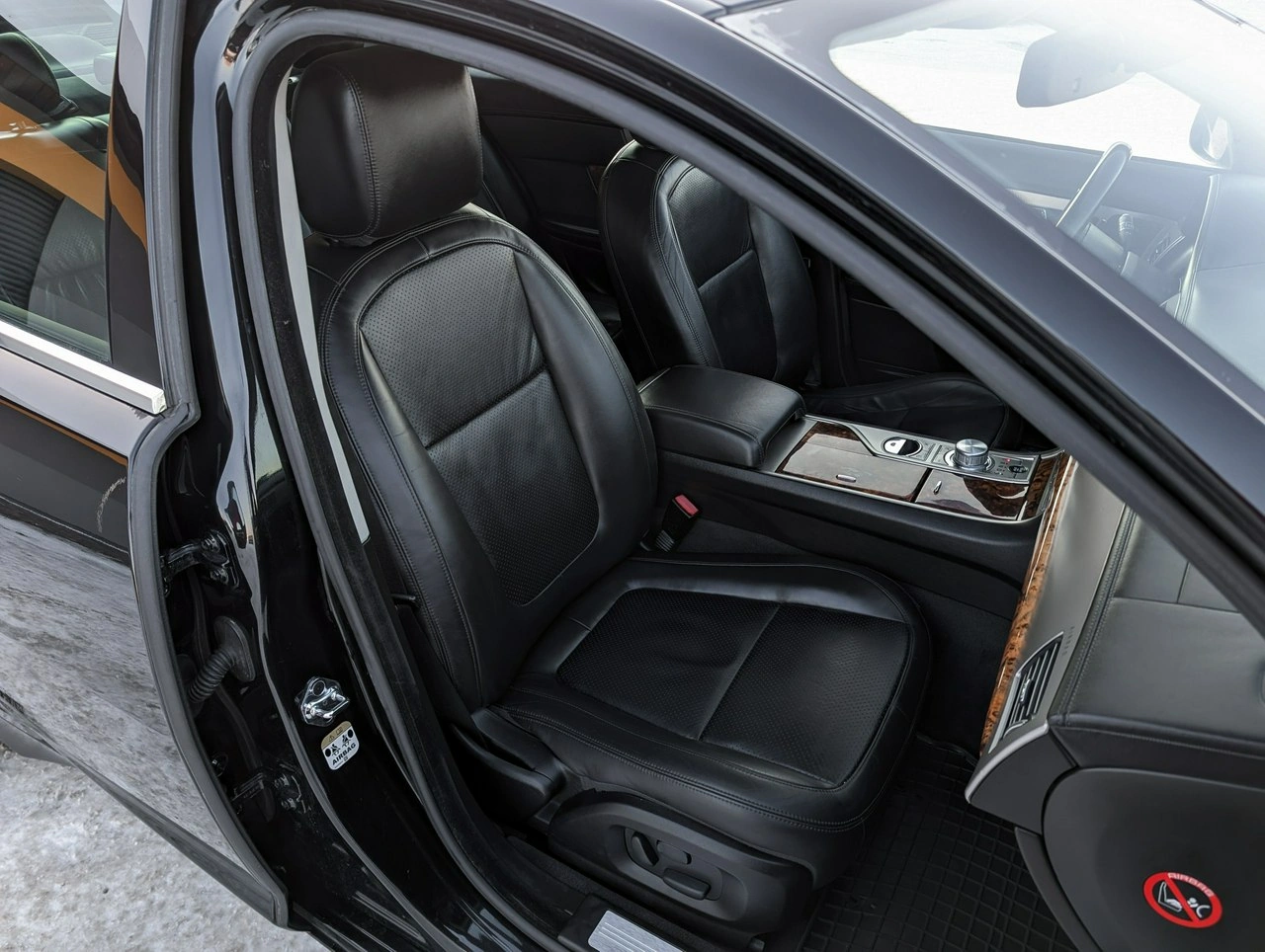 Jaguar XF - Zdjęcie 22