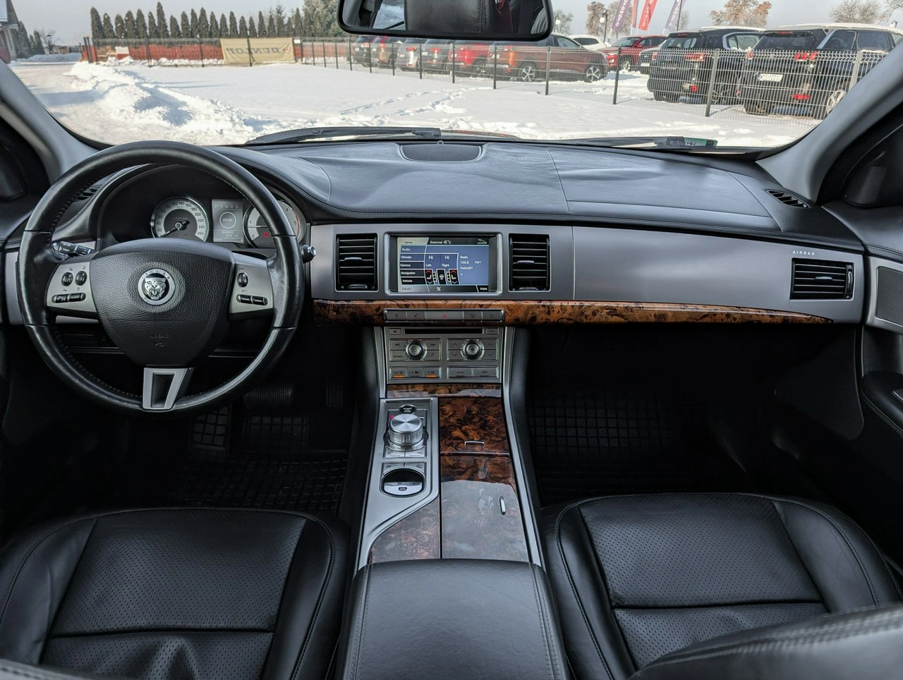 Jaguar XF - Zdjęcie 27