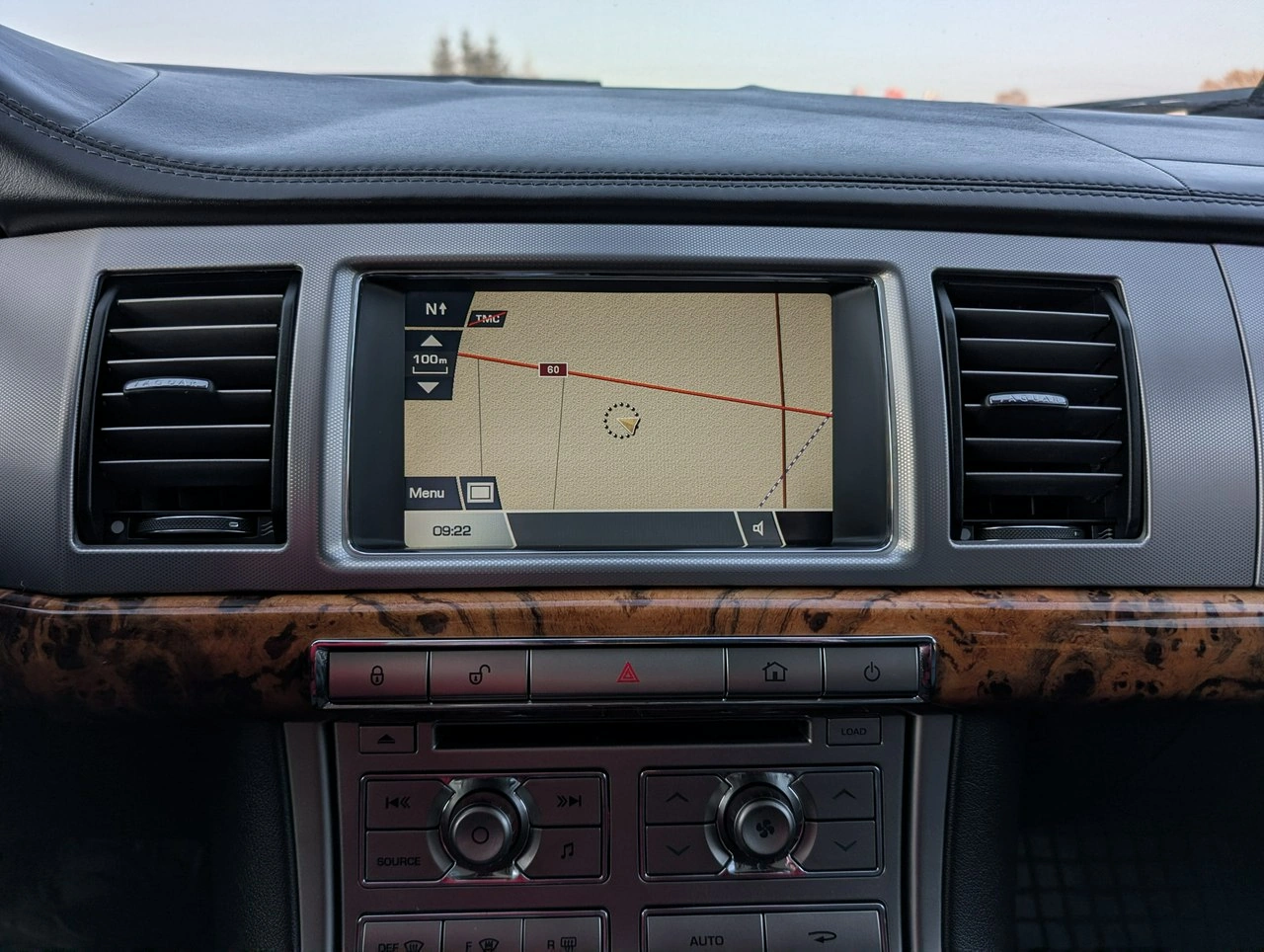 Jaguar XF - Zdjęcie 32