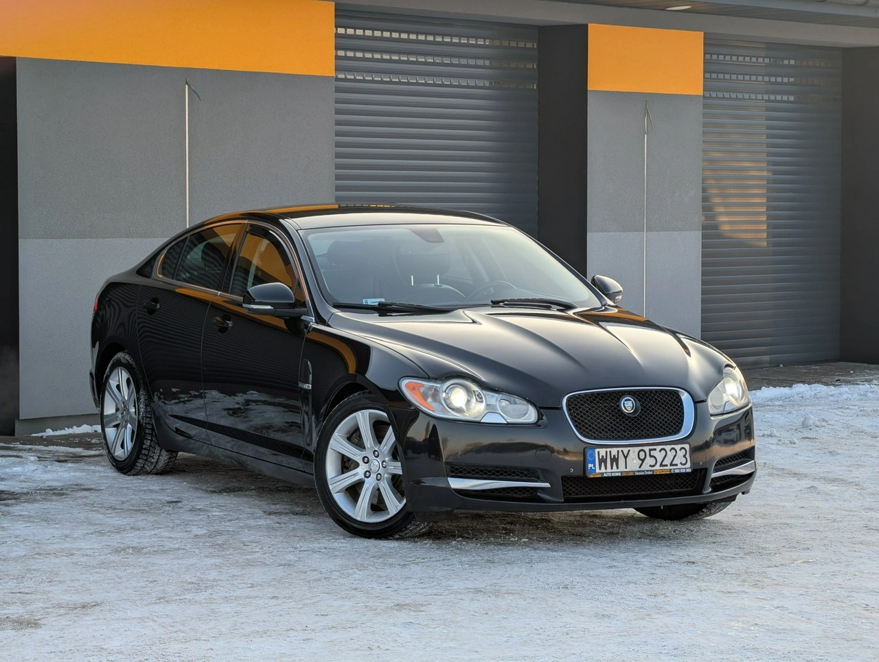 Jaguar XF - Zdjęcie 2
