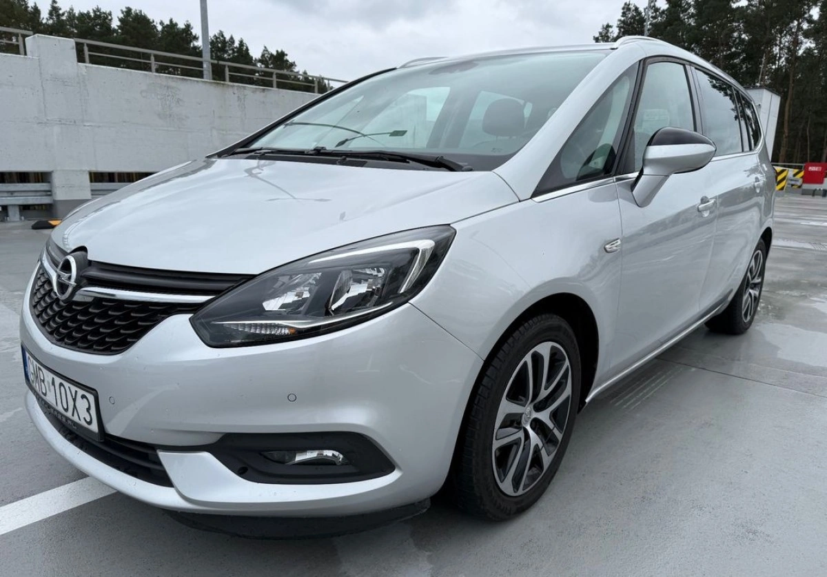 Opel Zafira - Zdjęcie 1