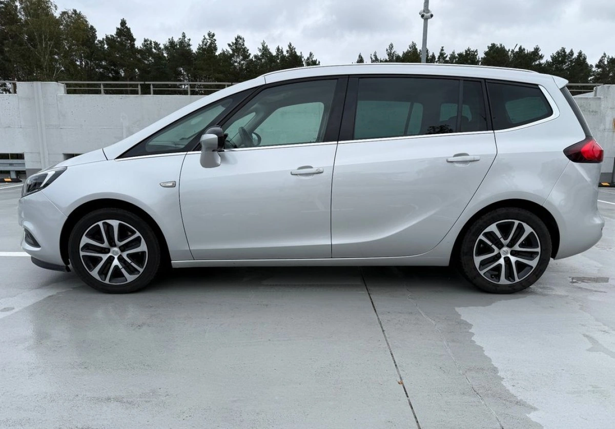 Opel Zafira - Zdjęcie 3