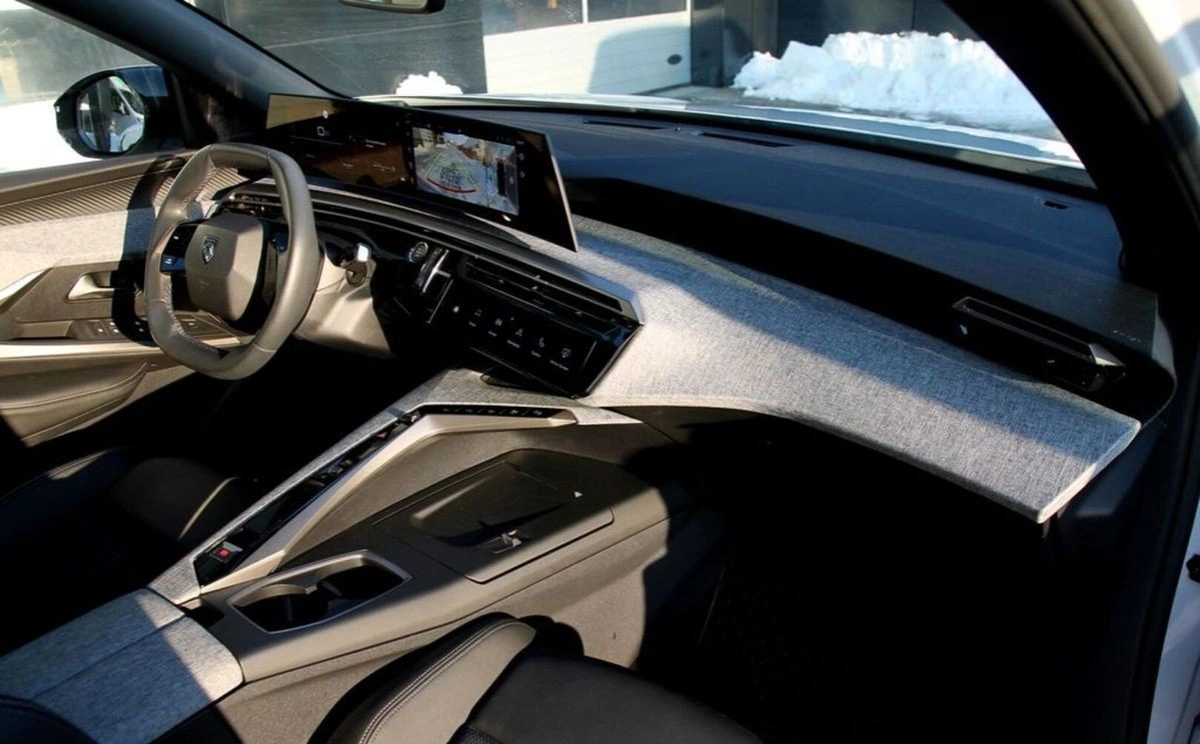 Peugeot 3008 - Zdjęcie 12